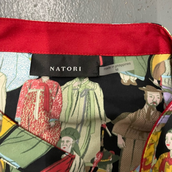 Natori NWOT Satin Button Down Shirt - Picture 5 of 16